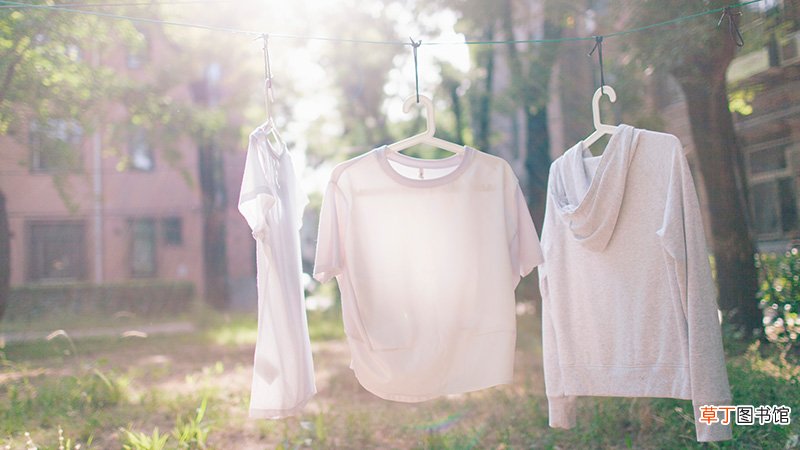衣服发黄怎么洗白
