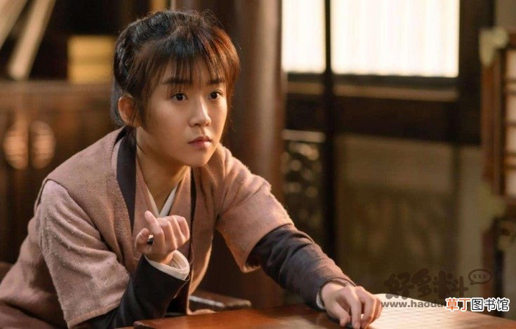 她们的身高都不足一米六 较娇小可人的女明星都有谁