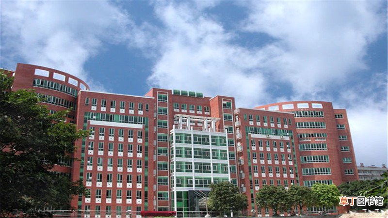 云南师范大学是重点师范大学吗