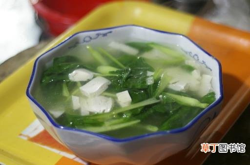 去除口臭的食谱大全 多喝柠檬水缓解口臭