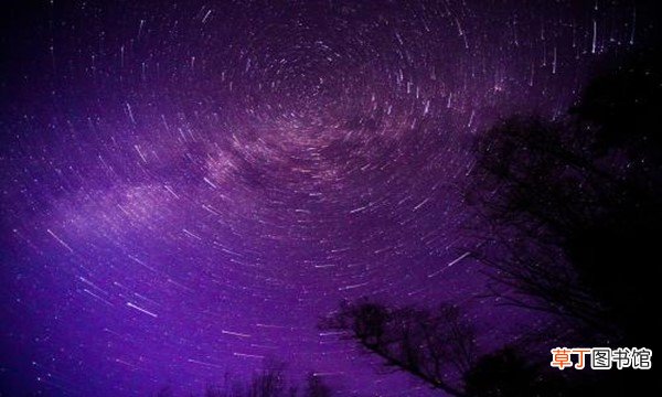 星河徜徉什么意思
