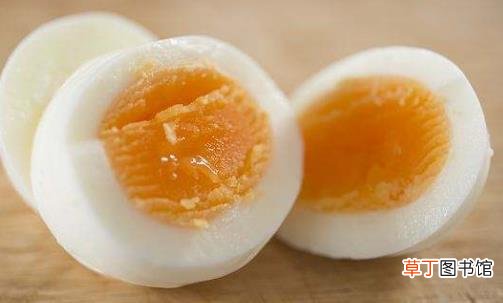 情绪性的暴饮暴食非常不健康 可舒压的天然食物