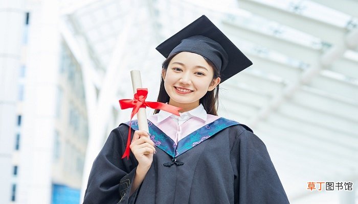云南大学是985大学还是211大学