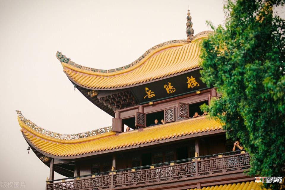 关于岳阳楼的诗句古诗 岳阳楼古诗名句