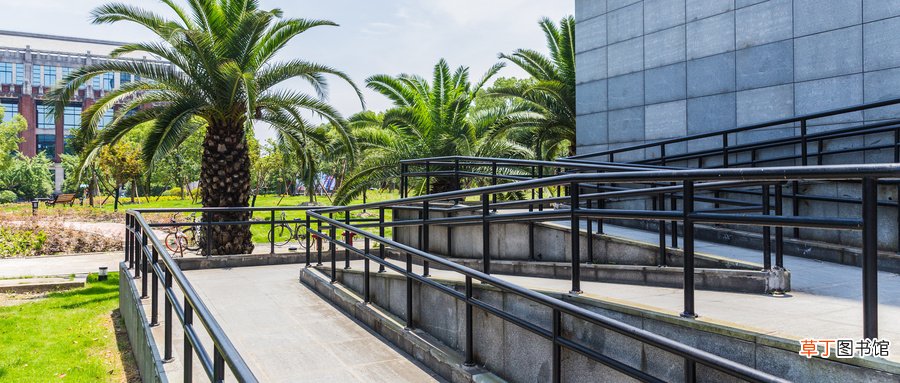 上海大学是211吗