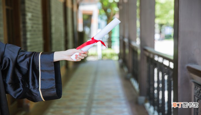 学院和大学毕业证区别