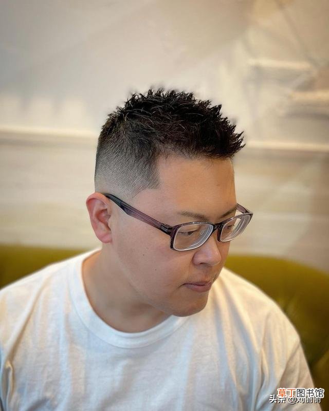 2022过年男发怎么剪 飞机头怎么弄好看
