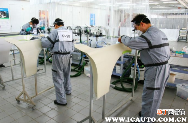 汽车钣金喷漆后后悔了，全车喷漆后果严重图片