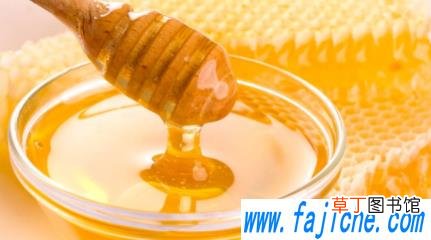宝宝不能吃蜂蜜的原因 2岁儿童可以喝蜂蜜水吗