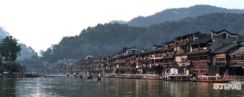 边城读后感 边城描写了什么