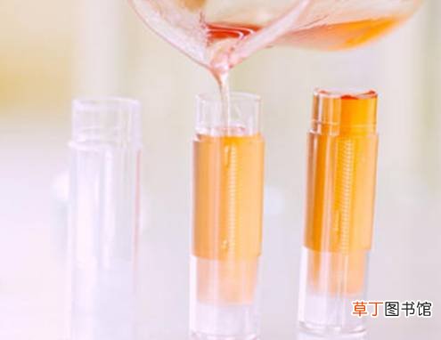 10个自制润唇膏的配方