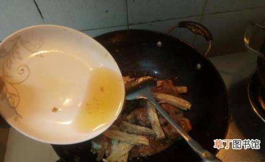 腐竹焖鸭肉的家常做法