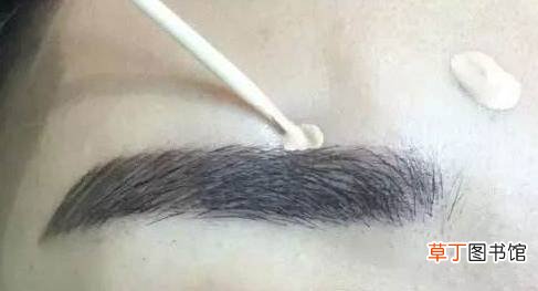 纹眉掉痂可以撕吗