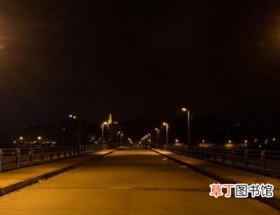 晚上出门禁忌 晚上走夜路的十大禁忌