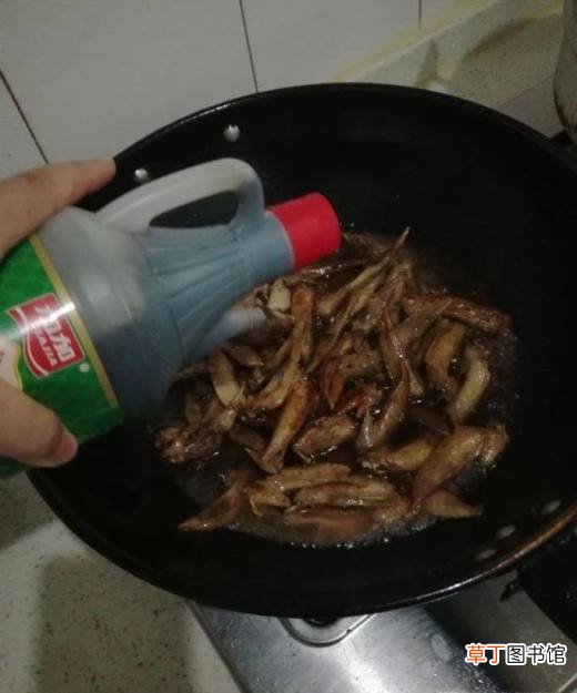 如何做可乐鸡翅？