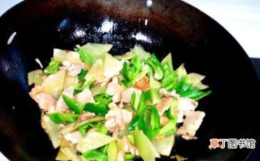 莴笋青椒炒肉片的家常做法