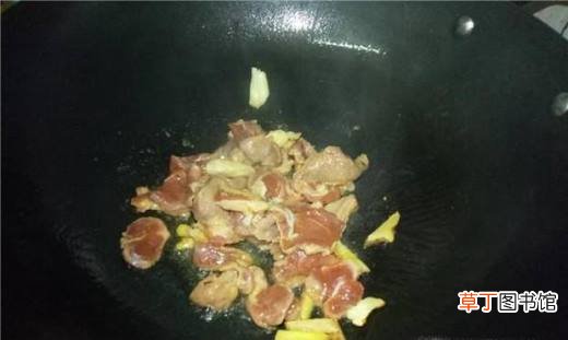 蒲瓜炒肉的家常做法