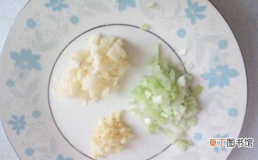 气豆炒土豆丝的做法