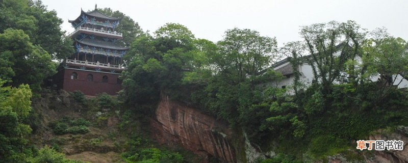 苏子夜坐有鼠方啮全文翻译注释 苏子夜坐有鼠方啮原文翻译注释