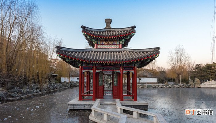 曹頫与曹雪芹是什么关系 曹頫是曹雪芹的什么
