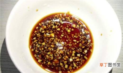 玉米炖排骨架的家常做法
