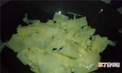 竹笋炒肉的做法