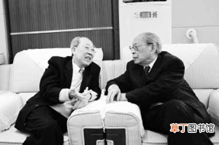 裘法祖和吴孟超什么关系 裘法祖的学生有哪些院士