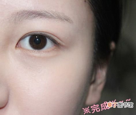 内双眼皮如何画眼妆 内双眼皮化妆技巧