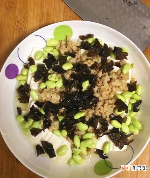 肉糜木耳毛豆米蒸豆腐的家常做法