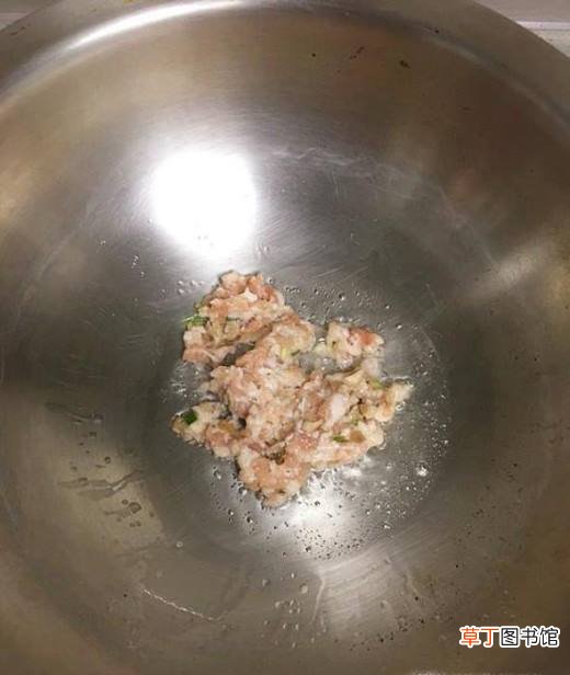肉糜木耳毛豆米蒸豆腐的家常做法