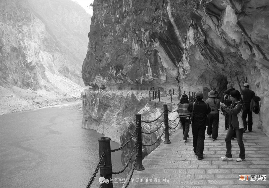 17公里虎跳峡多种玩法 虎跳峡好玩吗