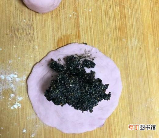 紫薯芝麻包的家常做法