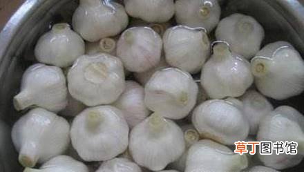 甜味 自制腌大蒜头