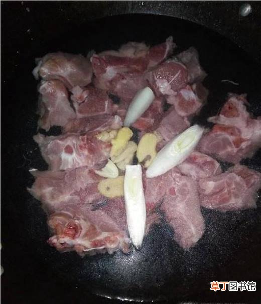美味排骨汤的具体做法