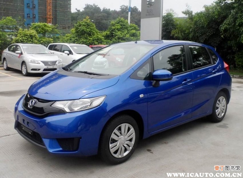 2021口碑最好的两厢车，两厢合资车销量排名前十名