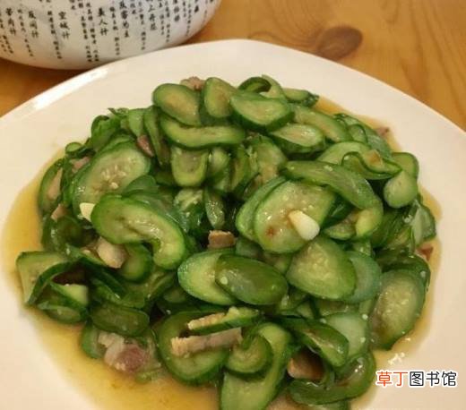 五花肉片炒丝瓜的家常做法