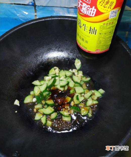 怎样做蚝油黄瓜烧广东菜心？