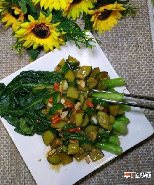 怎样做蚝油黄瓜烧广东菜心？