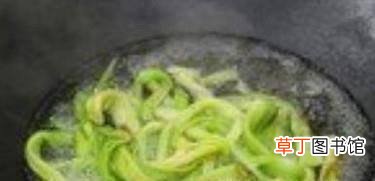 凉拌贡菜的制作方法