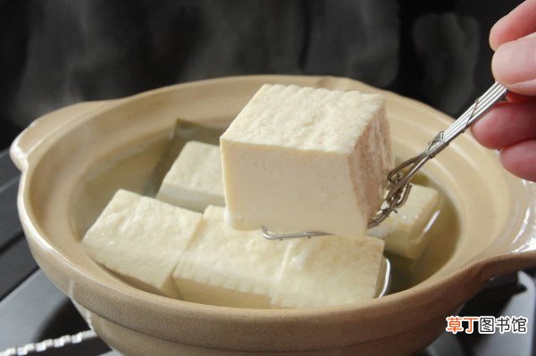 青菜豆腐汤有什么功效,怎么做最营养？赶紧告诉家长