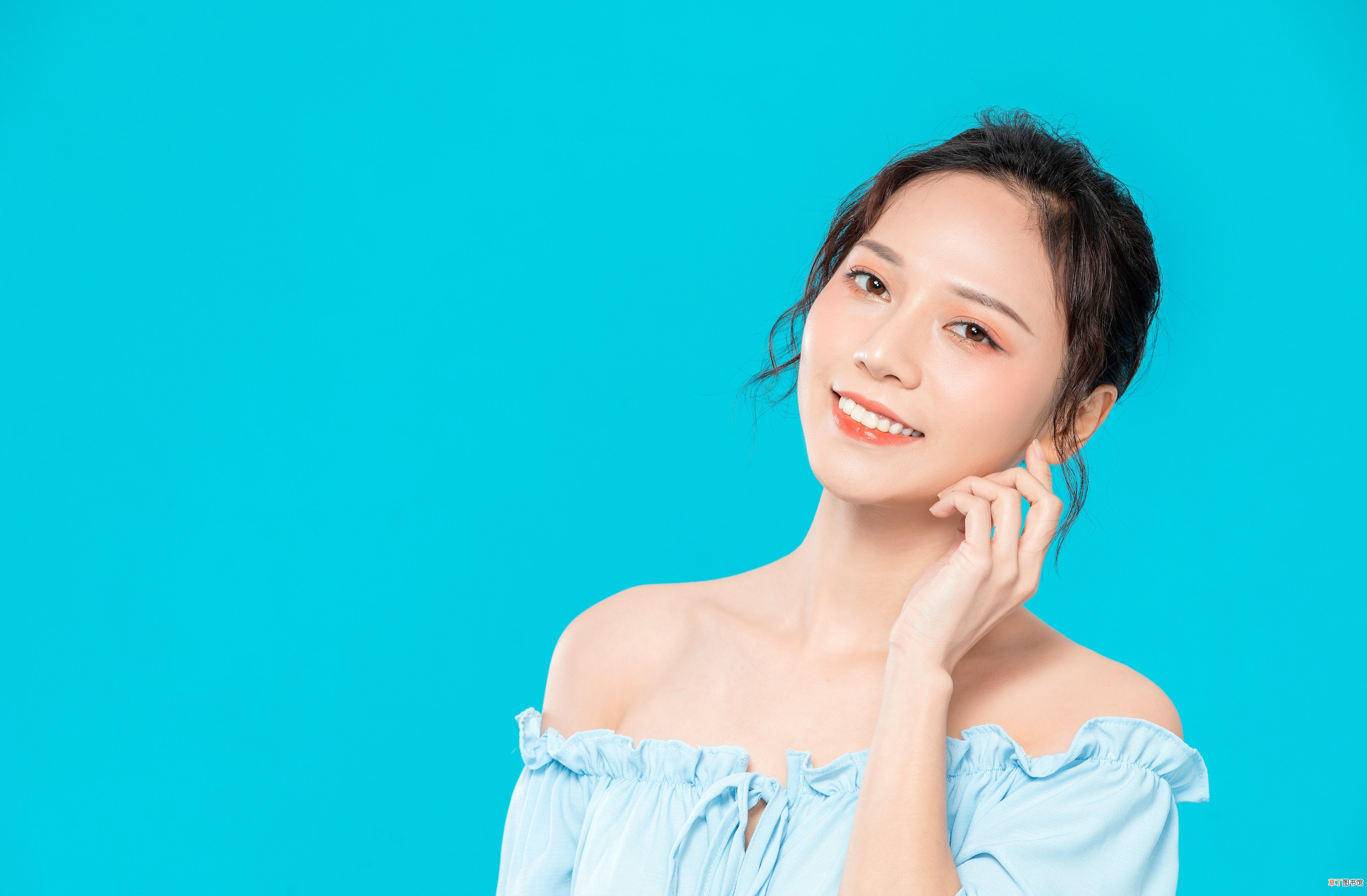 第一次跟相亲对象见面聊什么 和相亲对象见面聊什么