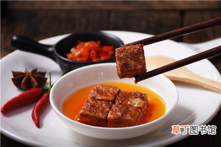 口腔溃疡可以吃酸辣粉吗