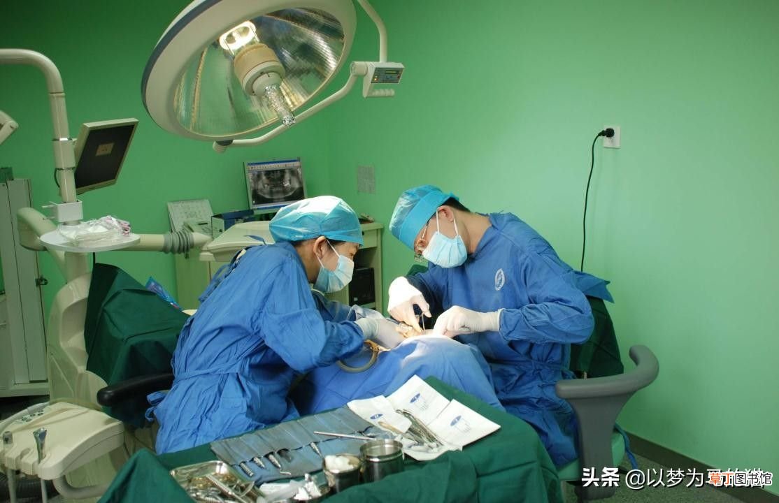 女生很吃香的8大专业 女生学什么专业好