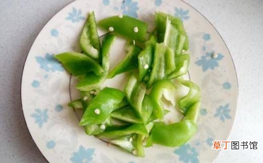 圆葱炒羊肉卷的做法