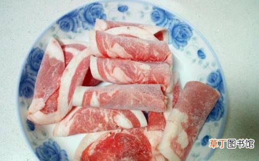 圆葱炒羊肉卷的做法