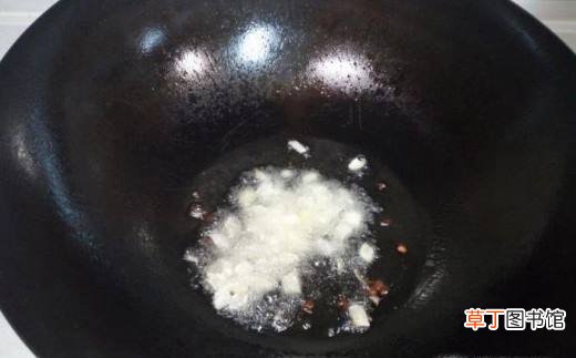 圆葱炒羊肉卷的做法
