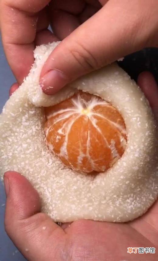 如何在家做水果糯米糍？