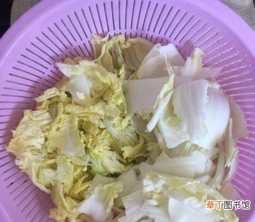 如何做酸辣白菜好吃？