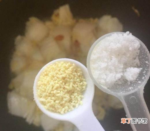 如何做酸辣白菜好吃？