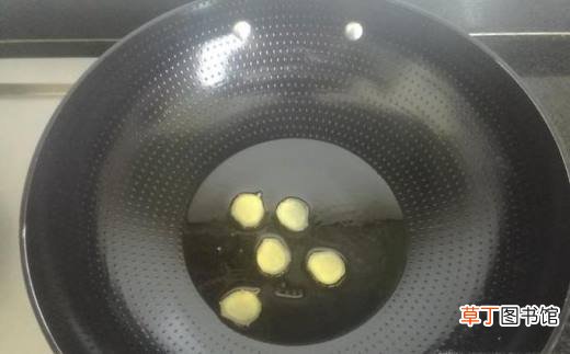 莴苣炒肉丝的做法